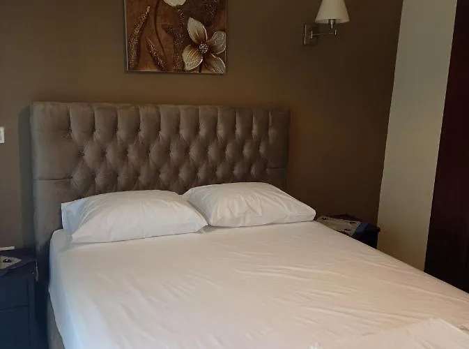 Apartment Deluxe 2 *